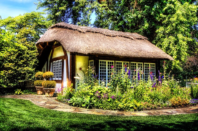 Ferme méditerranéenne, décor de luxe rustique